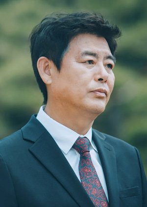 Jung Sang Chul | The Tree Dies Standing