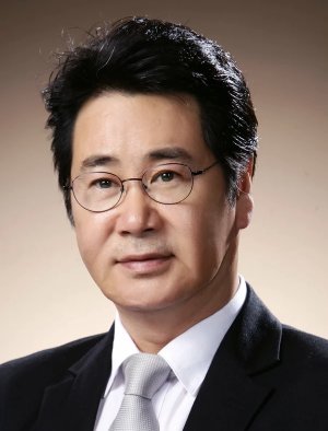 Dong Geun Yoo