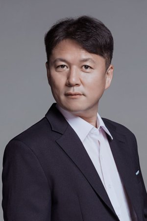 Joon Hwan Kim