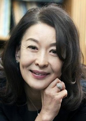 Yoon Seok Hwa in The Great Shaman Ga Doo Shim Korean Drama (2021)