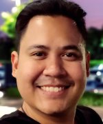 Van Phattarapon Poonpipat