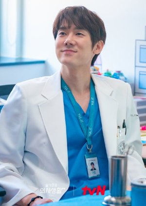 Ahn Jung Won | Pasillos de hospital
