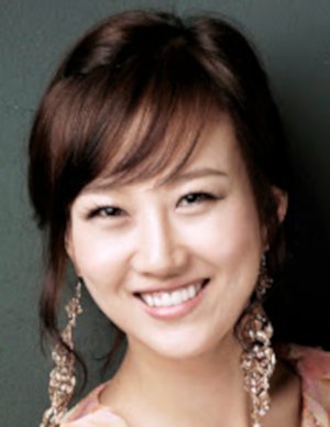 Jang Yoon Jeong (1980) - Articles - MyDramaList