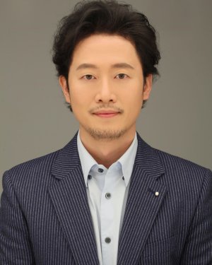 Ki Yong Kim