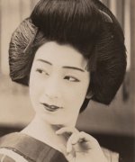 Iizuka Toshiko