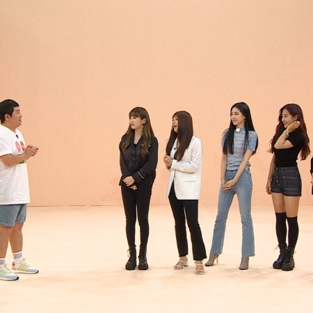 Idol Room (2018)