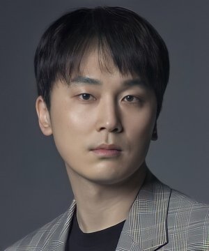 Hyun Woo Seo