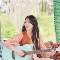 Castaway Diva (2023) photo