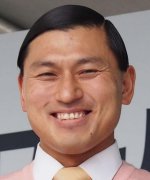 Kasuga Toshiaki Fotoğraf