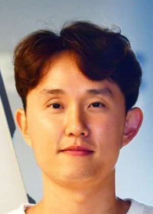 Jo Young Min in Investimento de Risco Korean Drama(2022)