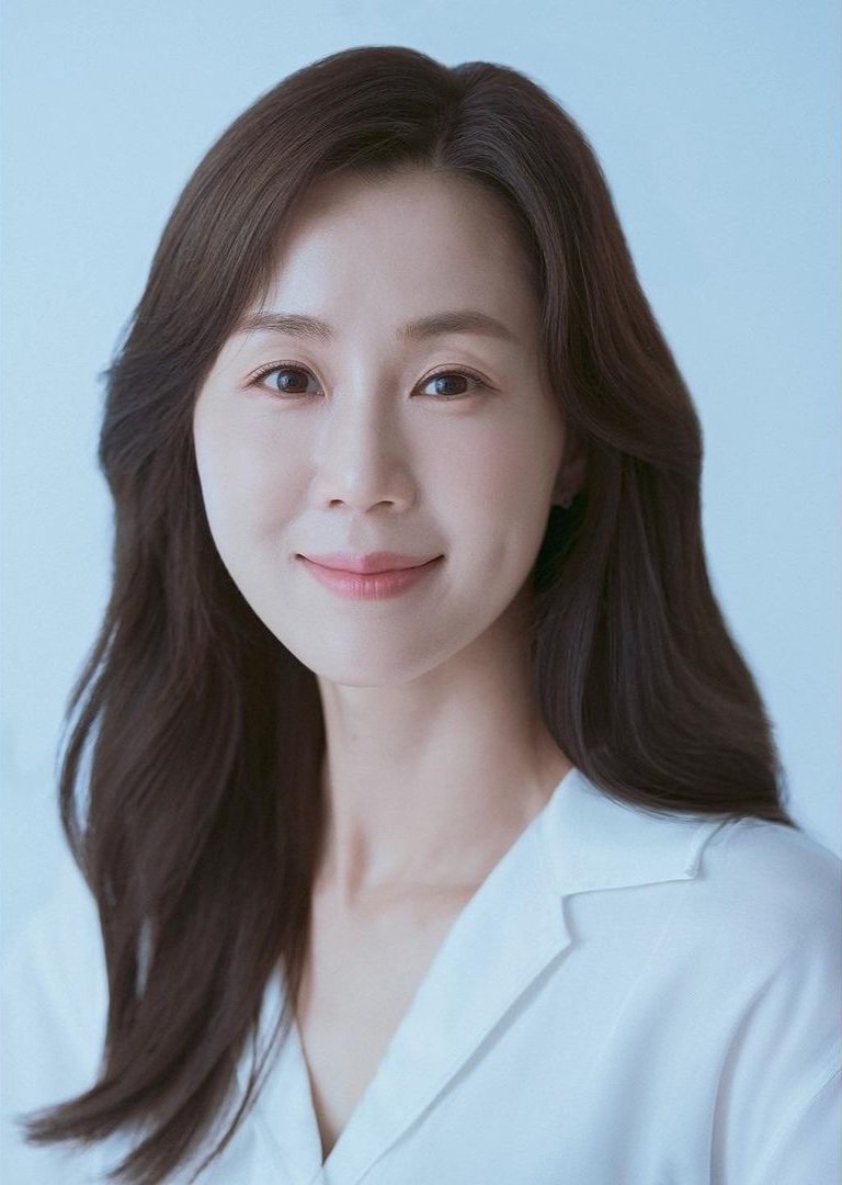 Hee Yeon Park