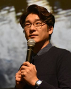 Chang Yong Lee