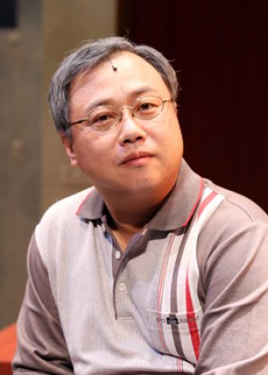 Chen Xi Sheng in Senhorita Rose Taiwanese Drama(2012)