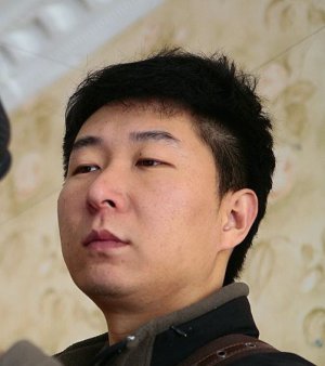 Yi Wei Wang