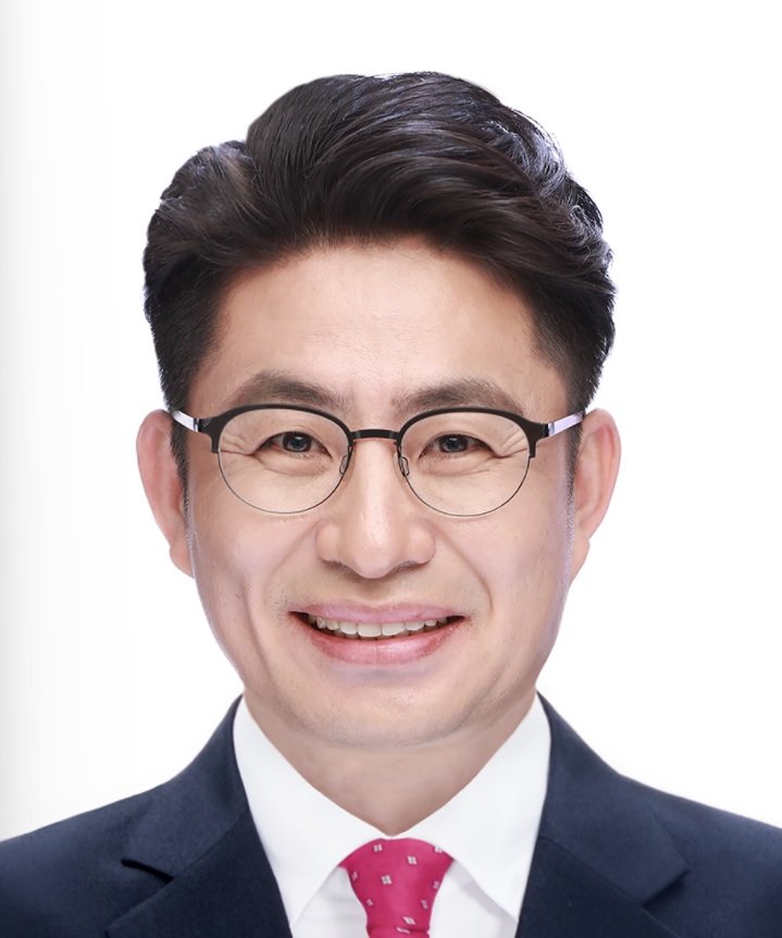 Jong Jin Park