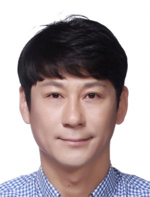 Seung Yong Song