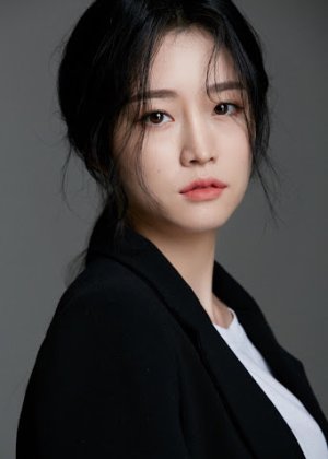Chu Yi Hwa in Bio Homme Korean Drama (2021)