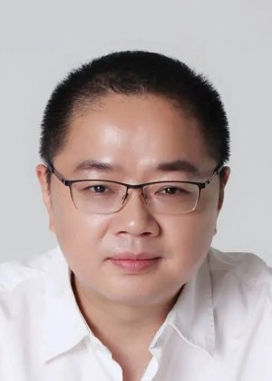 Hu Kun in Left Right Chinese Drama(2022)