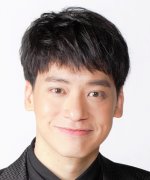 Bie Sukrit Wisetkaew