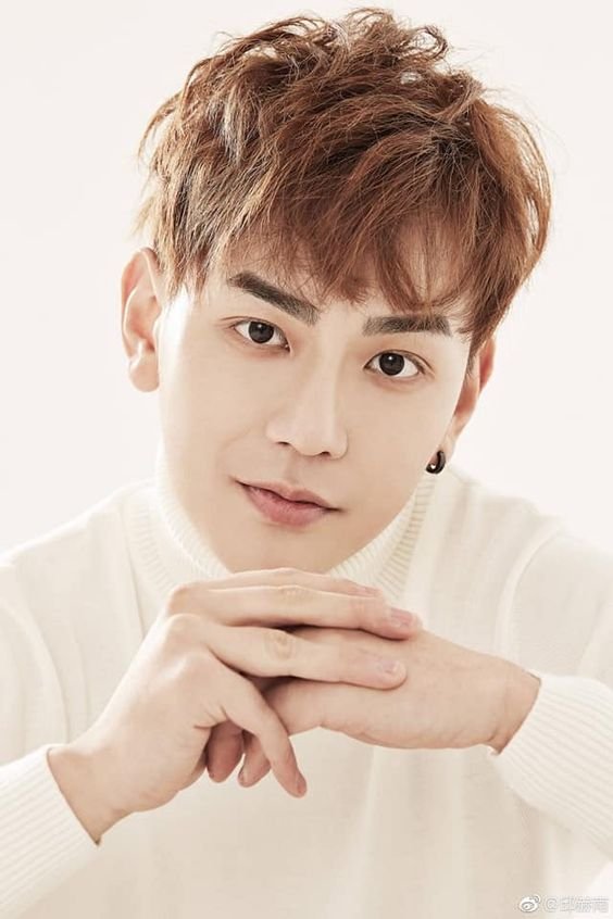 Anson Qiu 邱士杰 Mydramalist