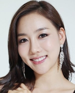 Sung Hye Lee