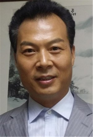 Zhen Rong Zhang