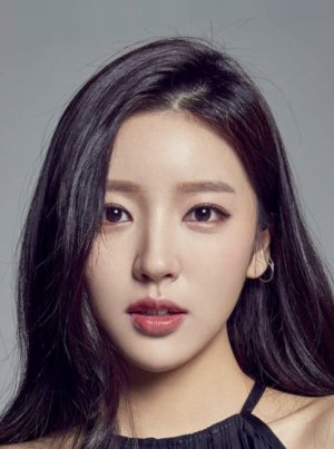 Ji Yoon Hong