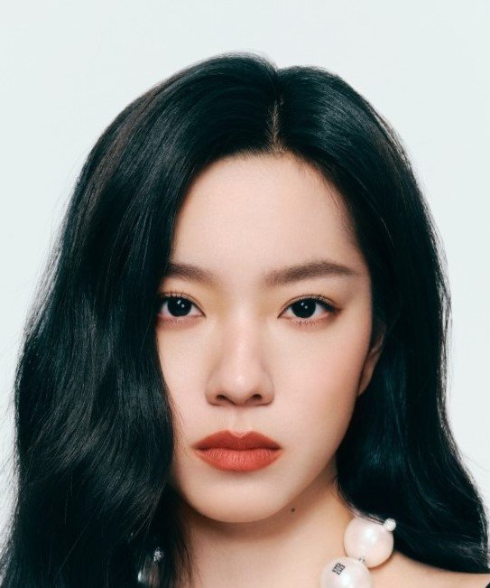 Sabrina Zhuang (庄达菲) - MyDramaList
