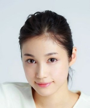 Yurika Nakamura 