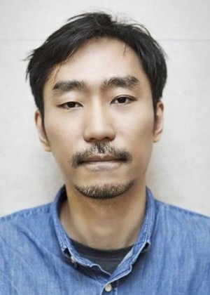 Baek Seung Hwa in A Rainha da Caminhada Korean Movie(2016)