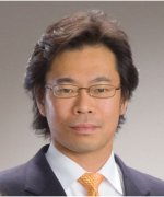 Aoyama Takahiro
