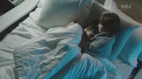 This scene was simply beautiful and touching. She couldn't comfort him with the words, so…