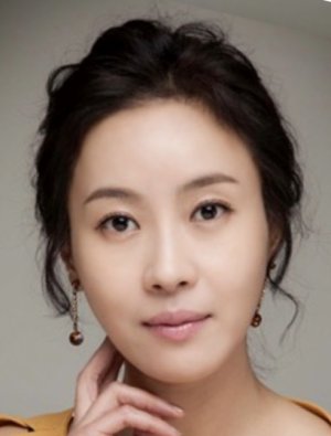 Kim Hee Jung (김희정) - MyDramaList