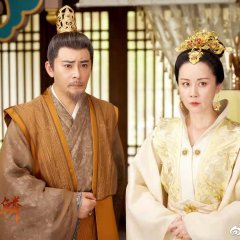 Pretty Guardian of the City (2022) photo