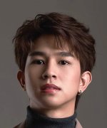 Fluke Natouch Siripongthon