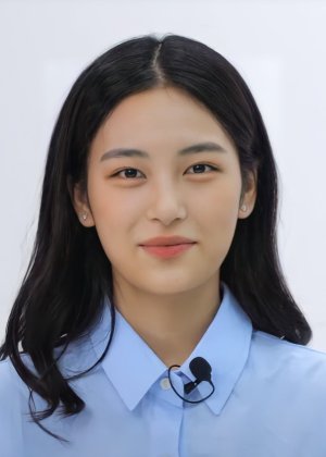 Jeong Ji Soo in Armored Saurus Season 2 Korean Drama (2022)