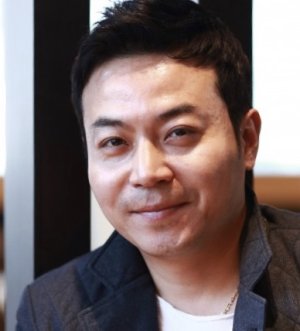 Seung Jun Pyeon