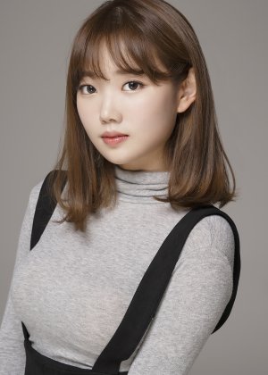 Jo Ah Young in The Girls on the Phone Korean Drama (2022)