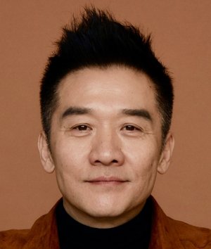 Zhi Zhong Huang