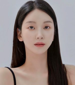 Hyo Na Lee