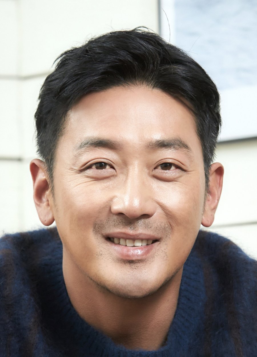 Ha Jung Woo (하정우) - MyDramaList