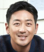 Ha Jung Woo