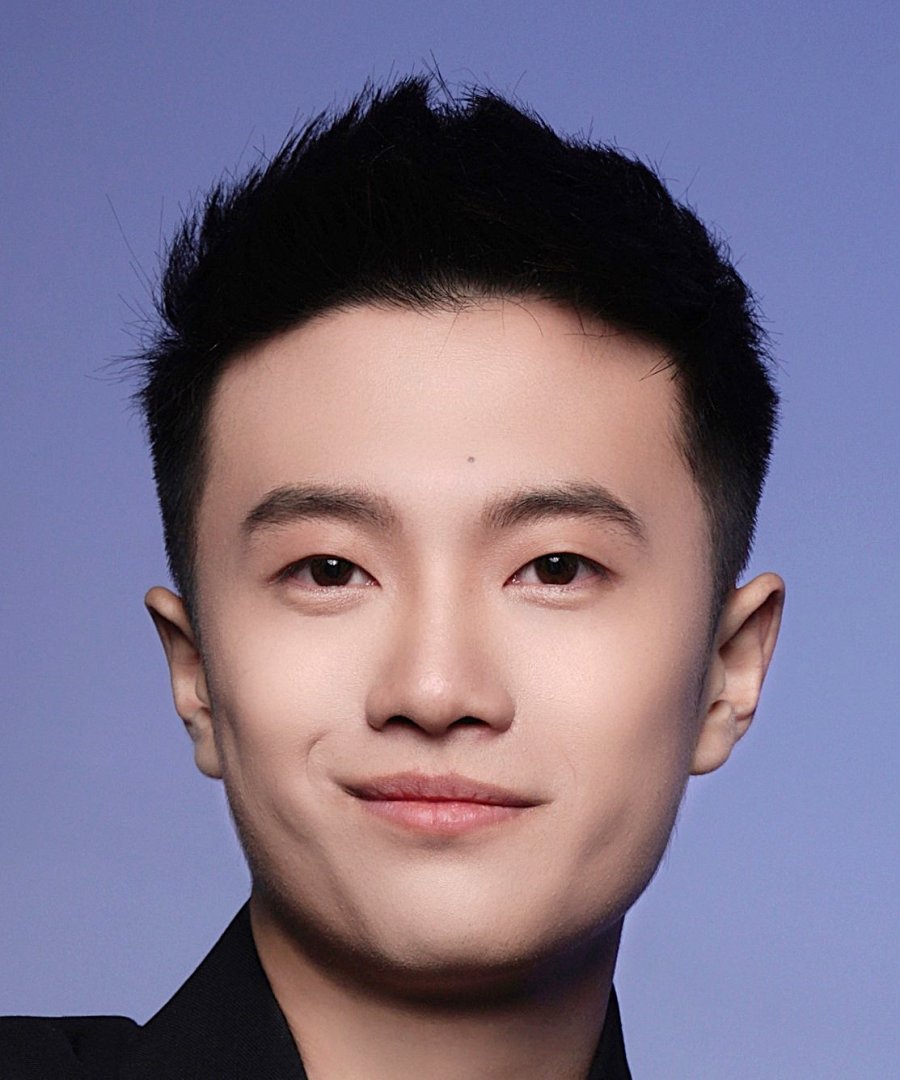 Yi Fei Wang