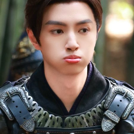 Ting Yin ()