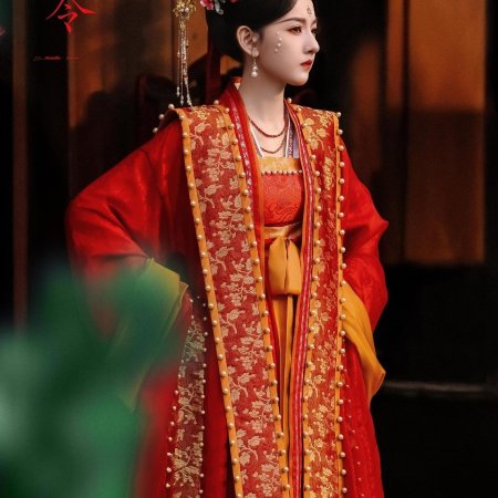 The Palace Stewardess ()