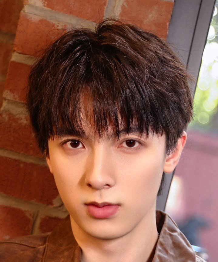 Jun Xiang Cao