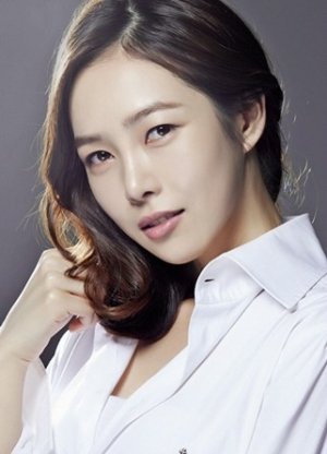 Soo Jin Lee