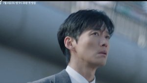 Namkoong Min's crumbling marriage takes a drastic turn in 'The Husband'