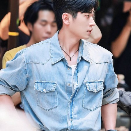 The Leading Stars ()