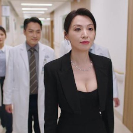 The Queen of Castle (2025)